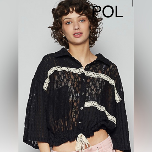BP32-1🖤🤍NEW! POL perfection in Black Lace Button-Up Top with Cream Accents! Wow! - Picture 5 of 7